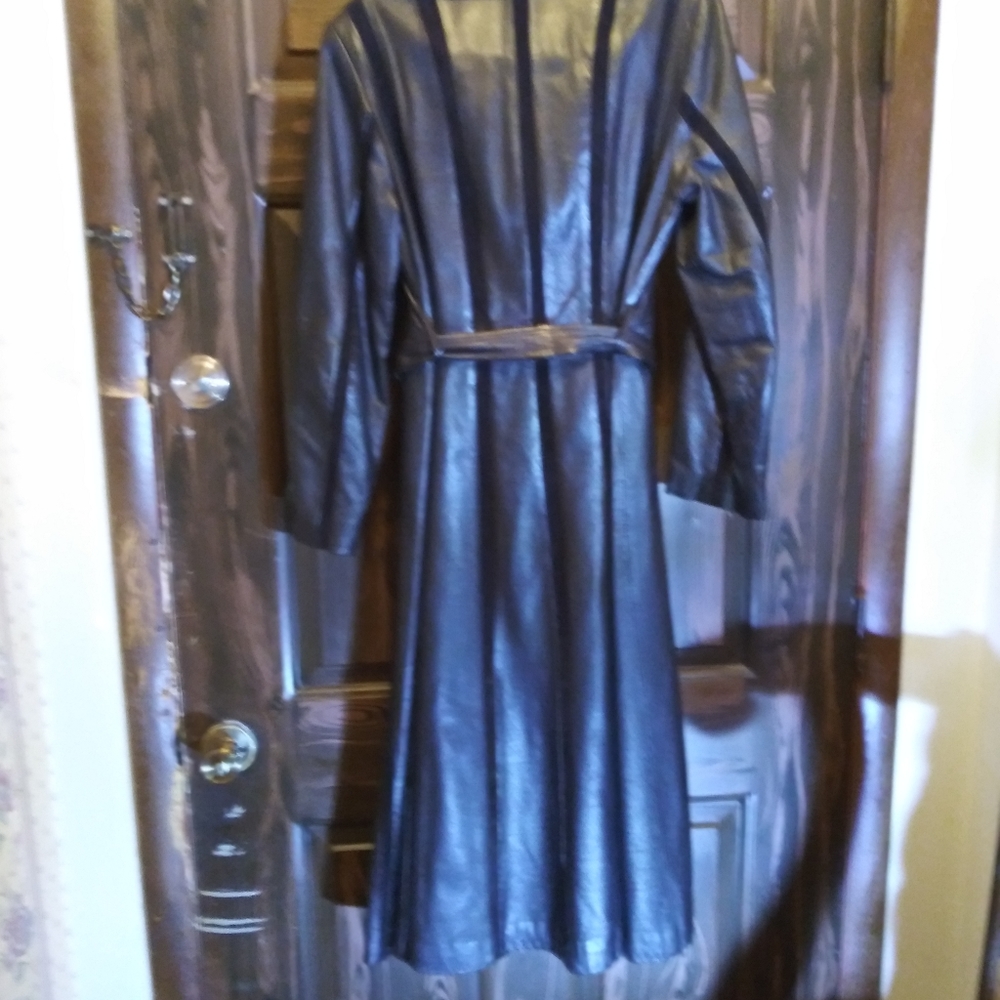VINTAGE- Leather Coat